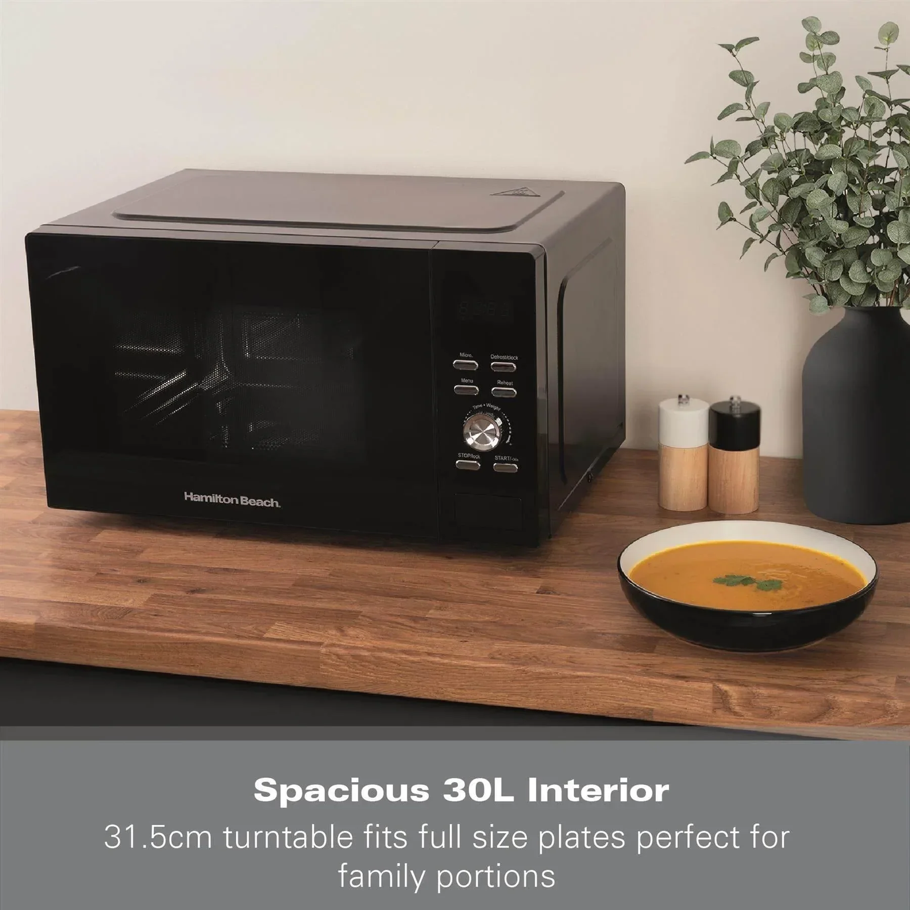 Hamilton Beach 30L Black Family Microwave - Image 8