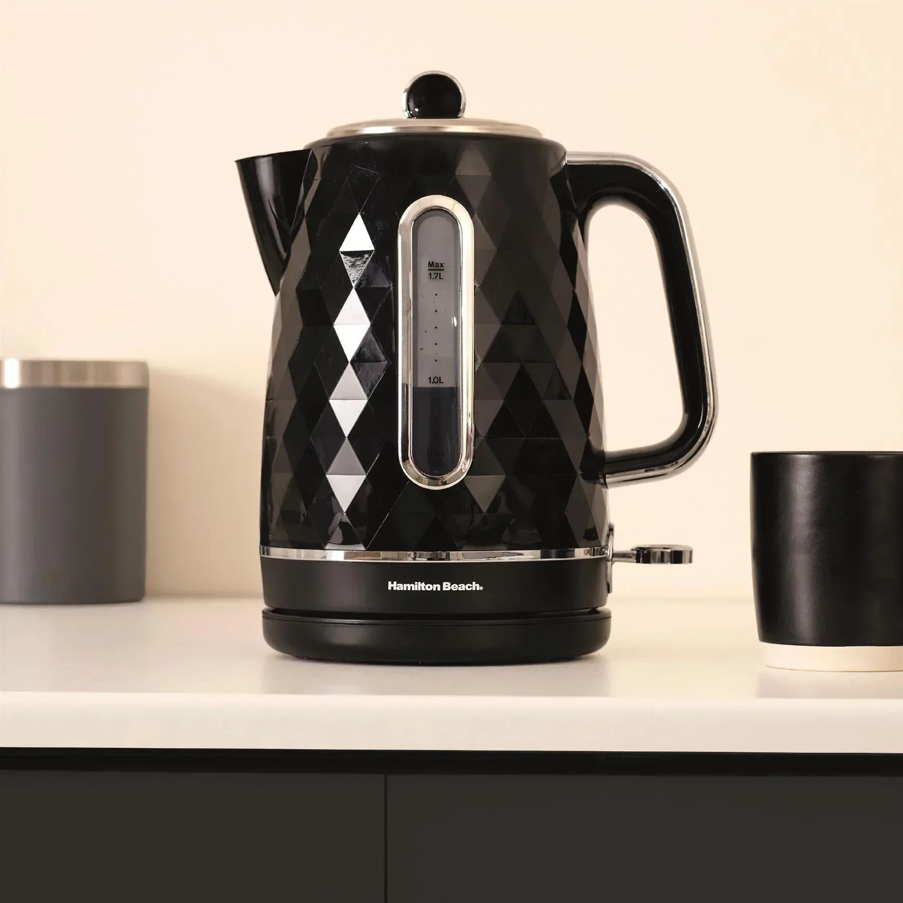 Hamilton Beach Diamond Kettle, Toaster & 20L Retro Microwave Set - Black - Image 3