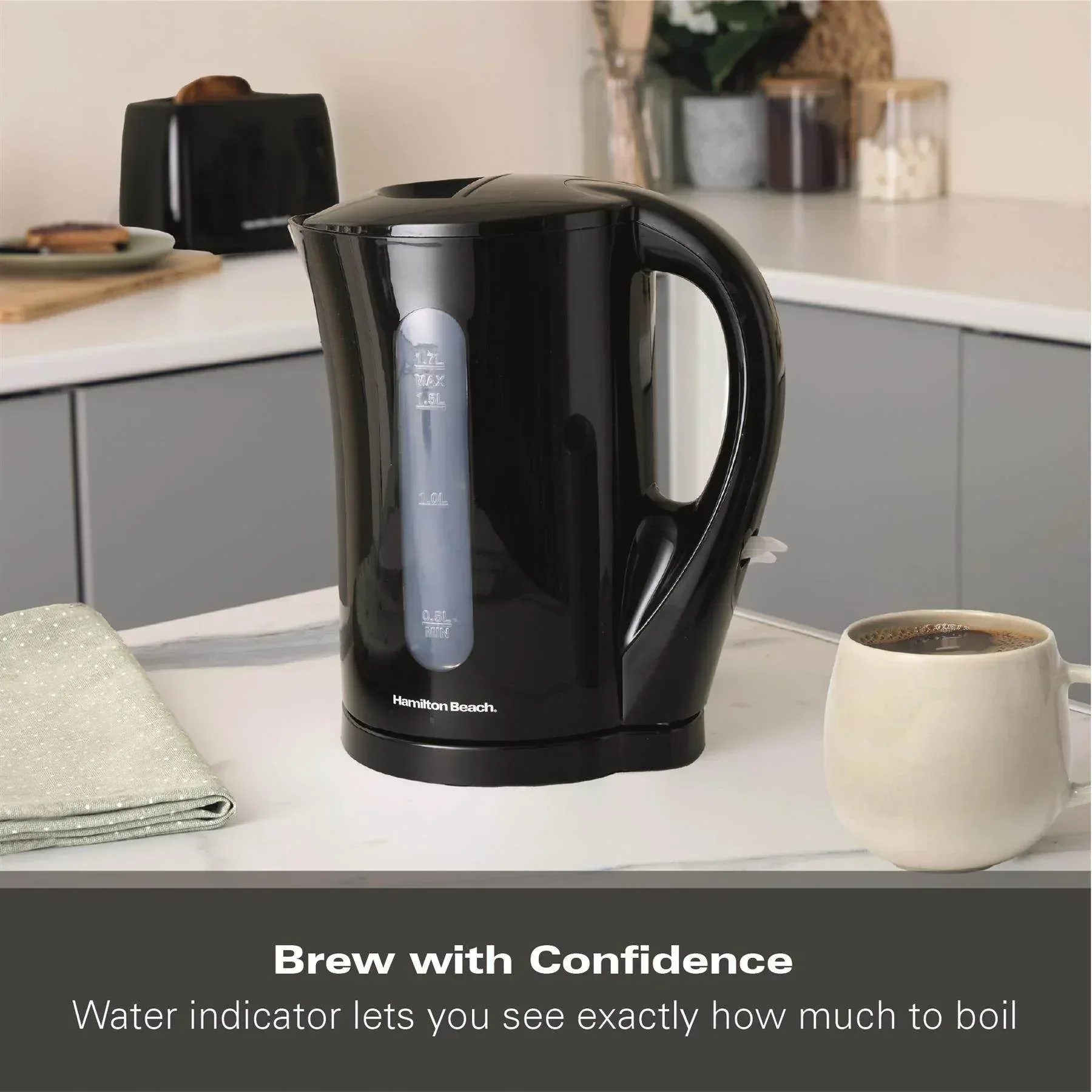 Hamilton Beach Essential 1.7L Plastic Kettle - Black - Image 7