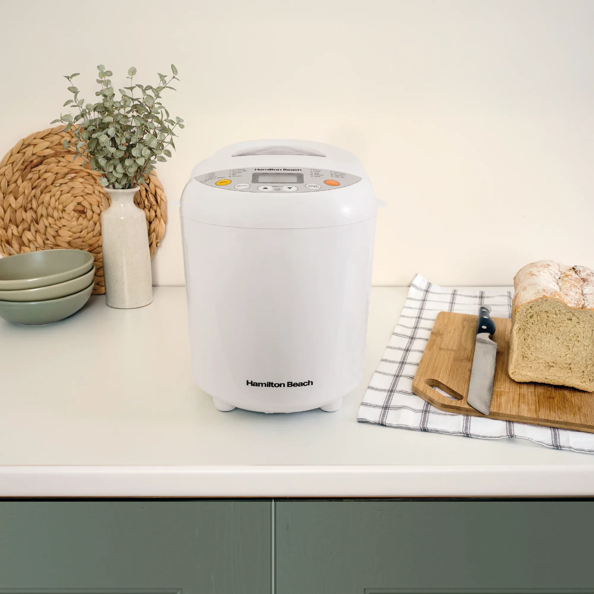 Hamilton Beach Essential QuickBake 19-in-1 Automatic Bread Maker - Image 5