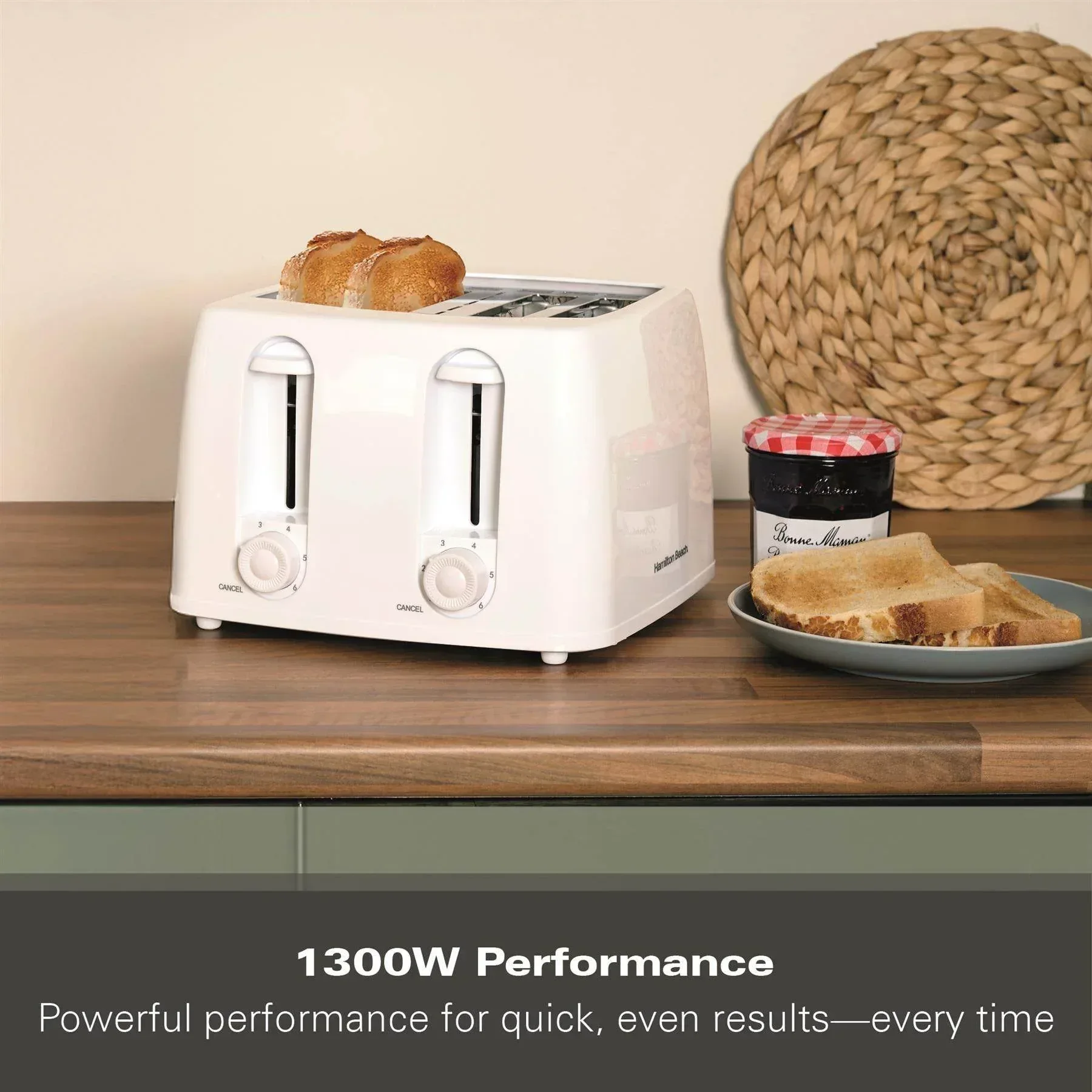 Hamilton Beach Essentials 4 Slice Toaster - White - Image 6