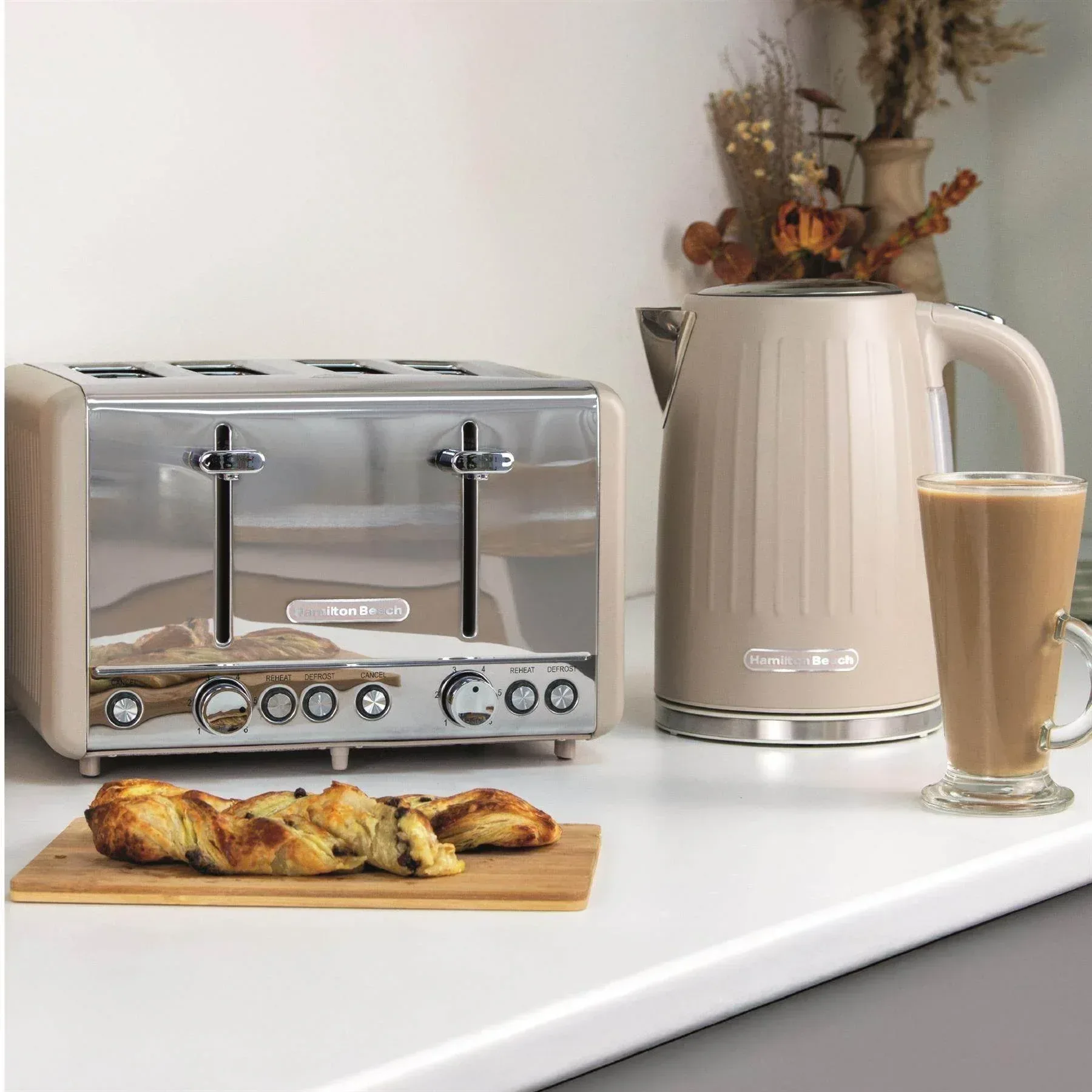 Hamilton Beach Harmony Kettle & Toaster Set - Cappuccino - Image 5