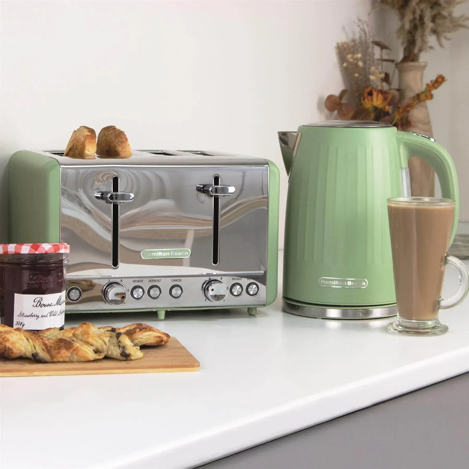 Hamilton Beach Harmony Kettle & Toaster Set - Matcha - Image 5