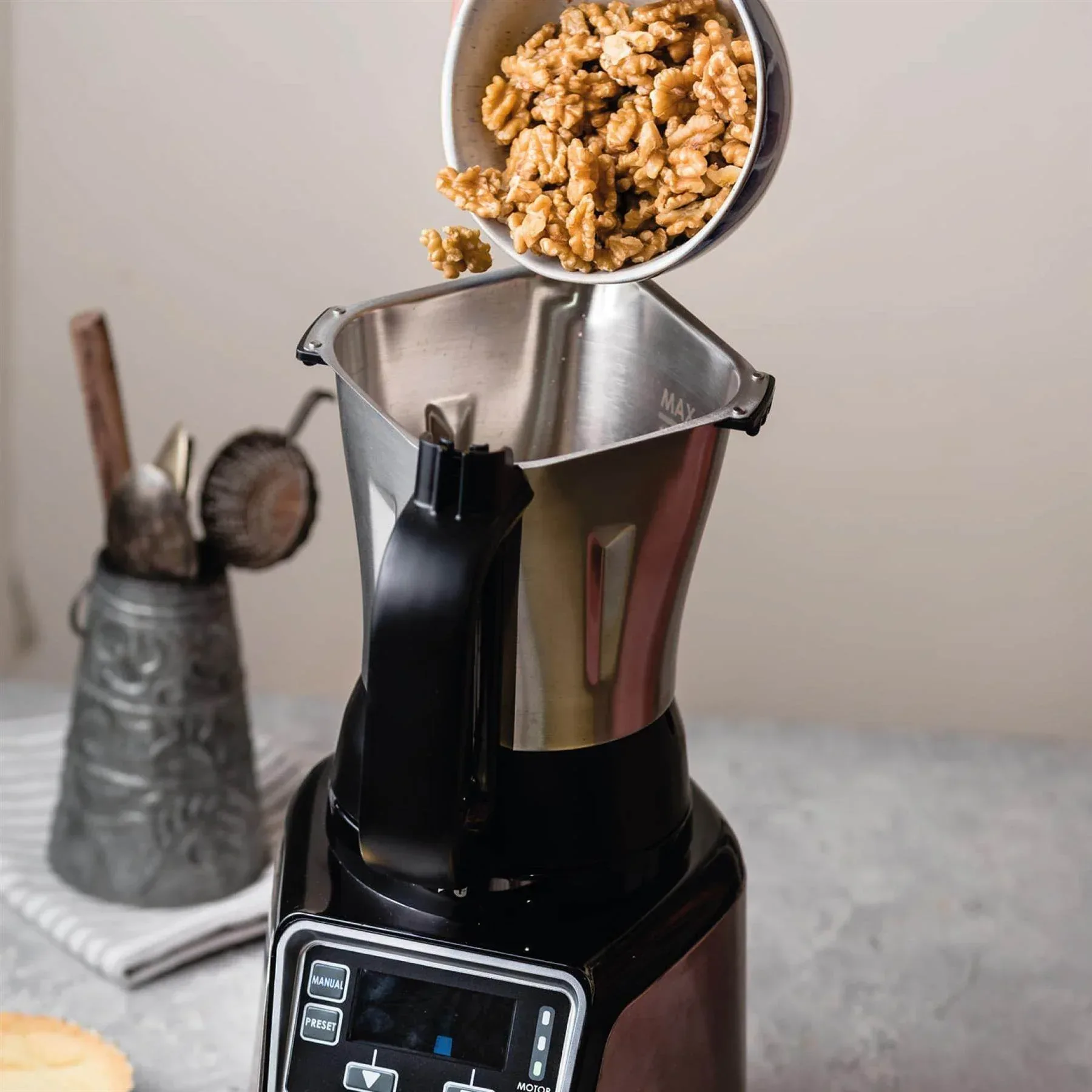 Hamilton Beach Professional Juicer Mixer Grinder - Image 10