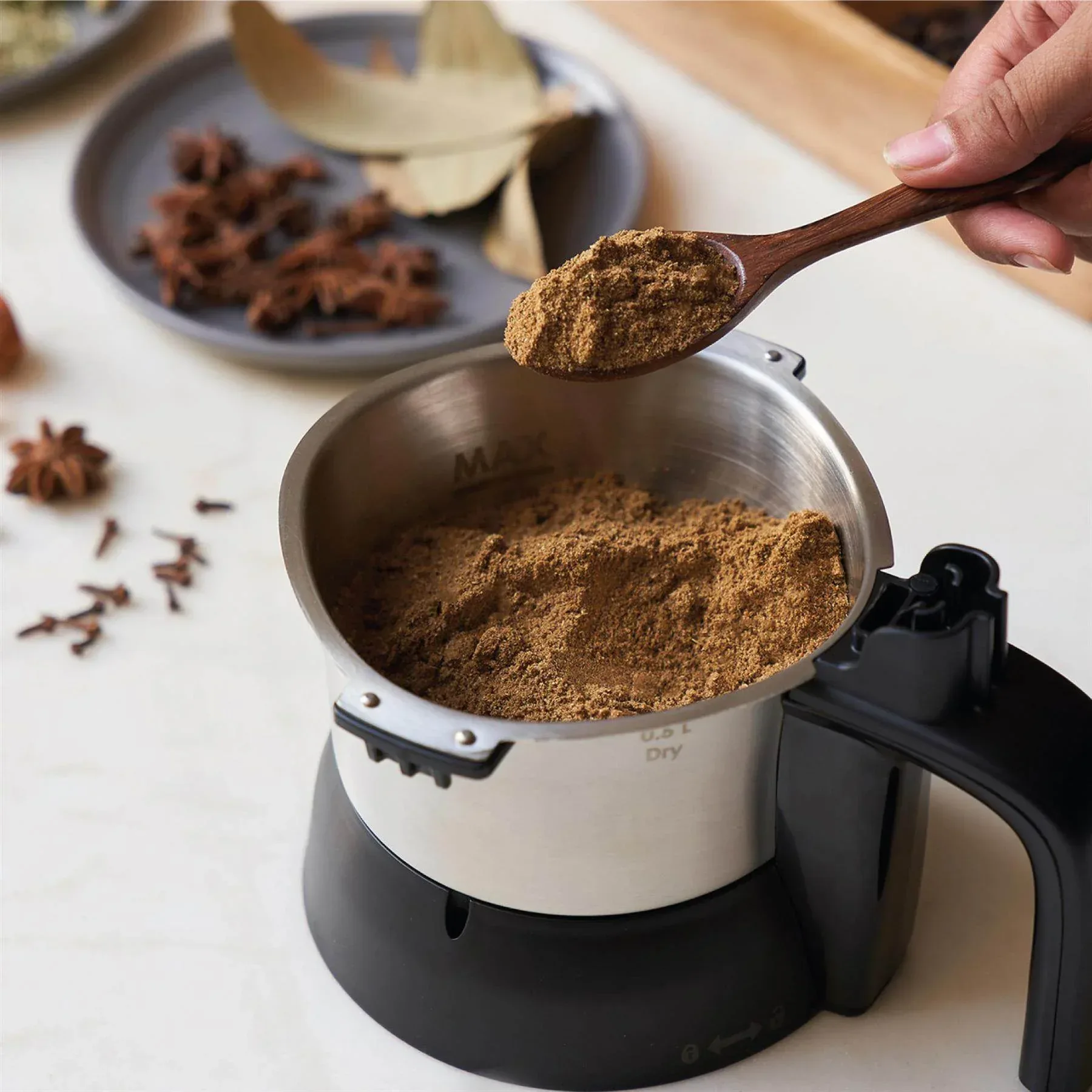 Hamilton Beach Professional Juicer Mixer Grinder - Image 9