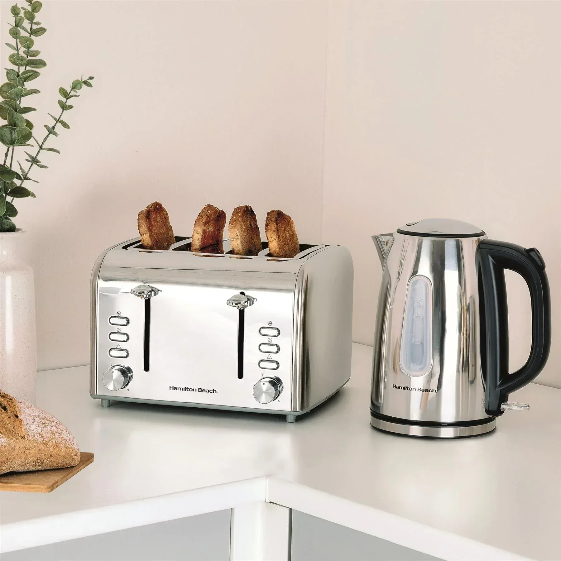 Hamilton Beach Rise Polished Kettle, 4 Slice Toaster & Deep Fill Sandwich Toaster Set - Silver - Image 4