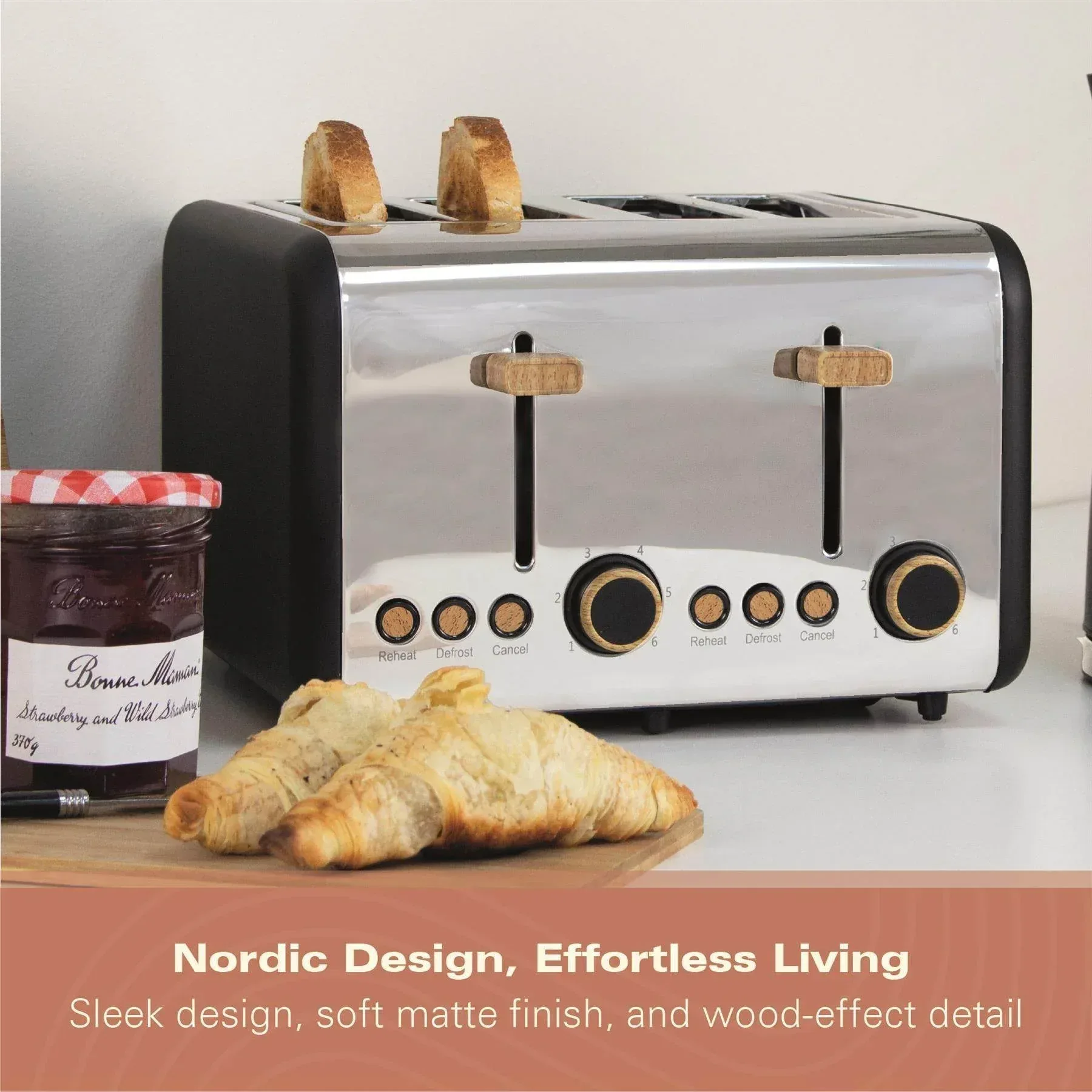 Hamilton Beach Scandi 4 Slice Toaster - Matte Black with Wood Effect - Image 5