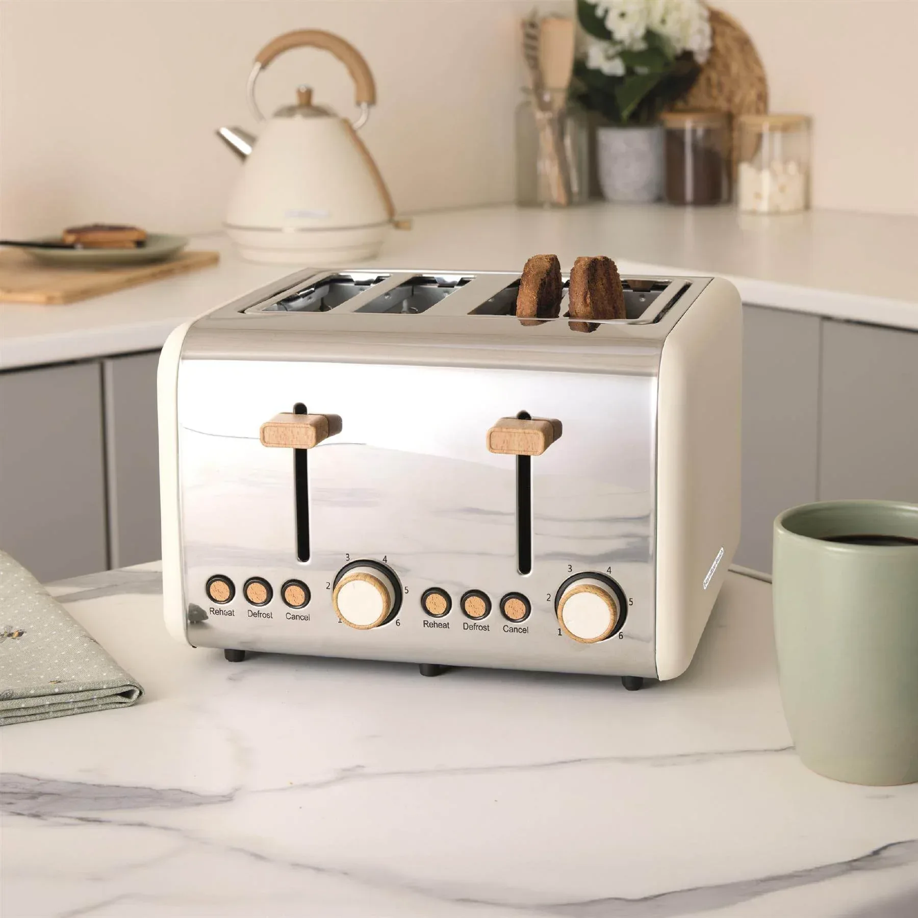 Hamilton Beach Scandi Jug Kettle & Toaster Set - Cream - Image 4