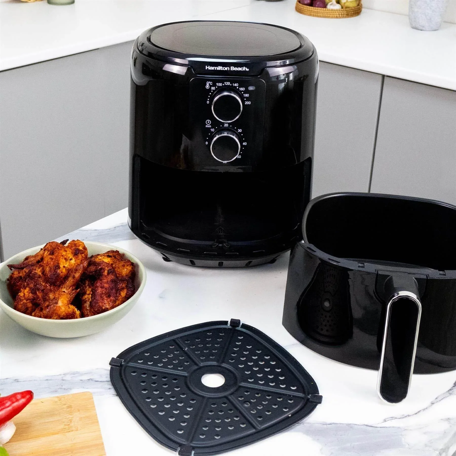 Hamilton Beach SimpliFry 4.2L Manual Air Fryer - Image 4